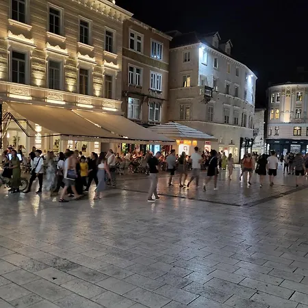 Apartment Sunshine- Center Of Split