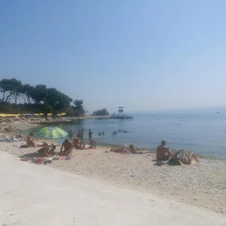 Sunshine- Center Of *