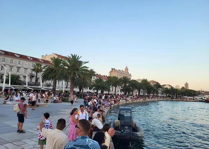 Sunshine- Center Of 公寓