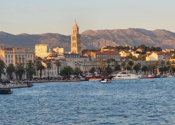 Sunshine- Center Of 斯普利特